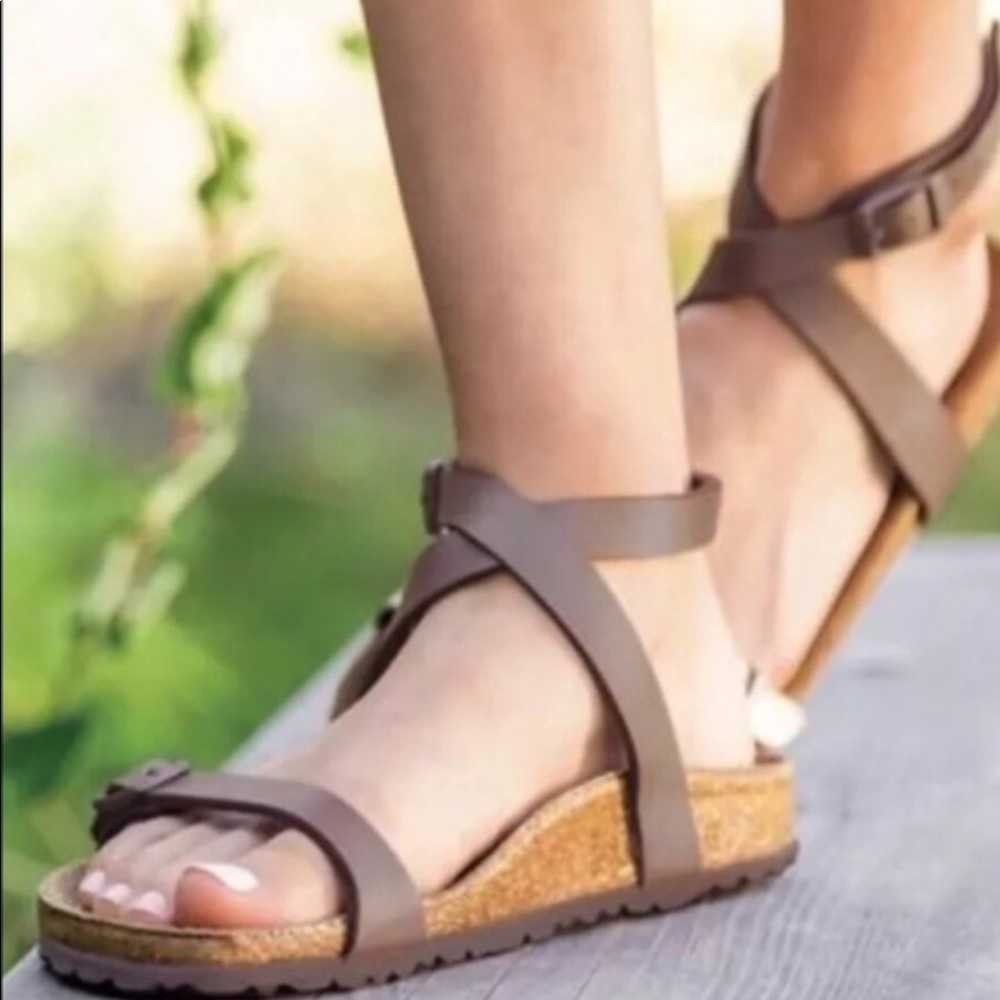 ISO tan suede Birkenstocks size 6 or 36/37